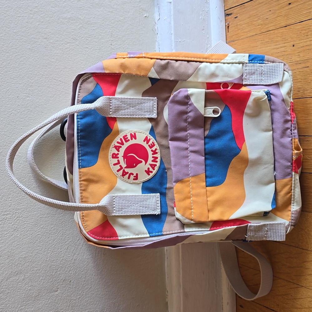 Fjällräven Kånken, Mini Backpack Swedish Artist Special Edition, Artic Fox, EUC